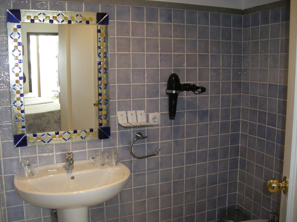 Hostal Azahar Córdoba Zimmer foto